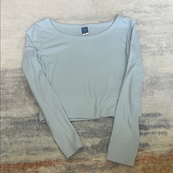 Old Navy Soft Blue Long Sleeve Tee - Picture 2 of 5
